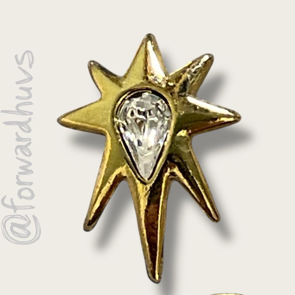 Gold Tone Bethlehem Star Pin With Clear Stone 12$